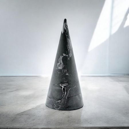 Black Marble Ringholder M