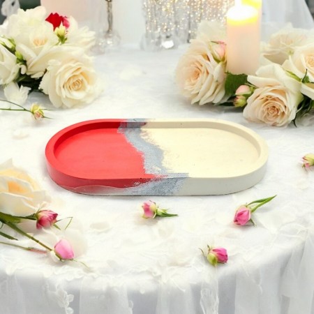 Red'n White Tray