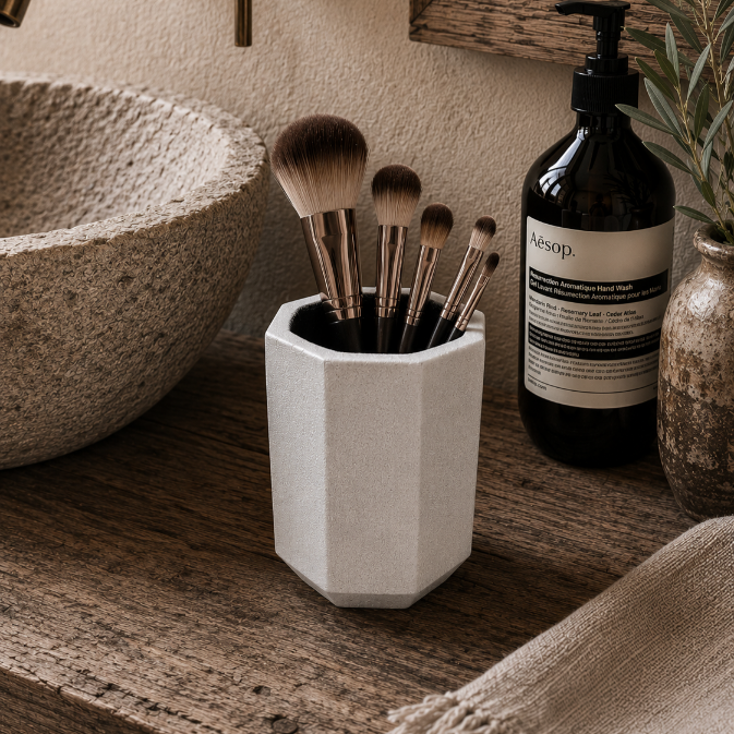 Essential Cup - Håndlaget holder