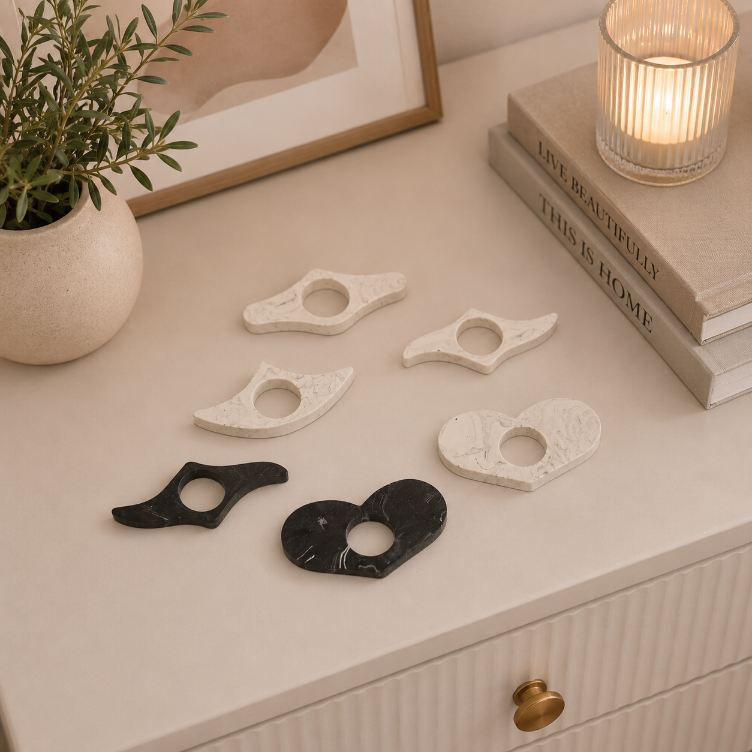StoryGrip - Håndlaget fingerstøtte